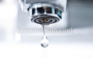 Vòi nước bị rò rỉ nước