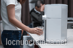 Máy lọc nước nhỏ gọn dễ lắp đặt