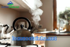 Nấu nước đun sôi