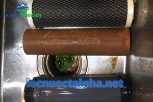 Nếu không thay lõi đúng hạn thì Máy lọc nước phản tác dụng từ tốt thành xấu